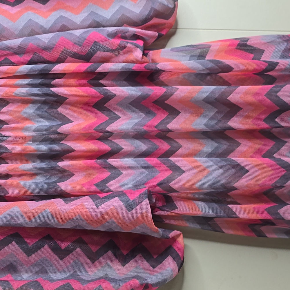 Pink and Gray Chevron Women's Dress La GuGu Medium - Picture 3 of 8